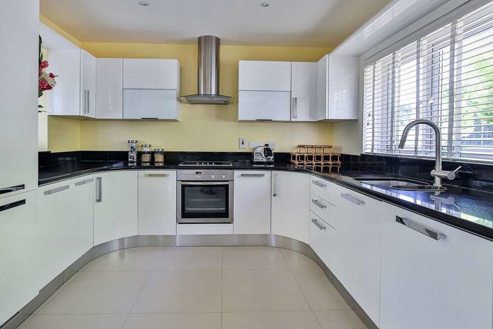 Image No.9-Townhouse for sale