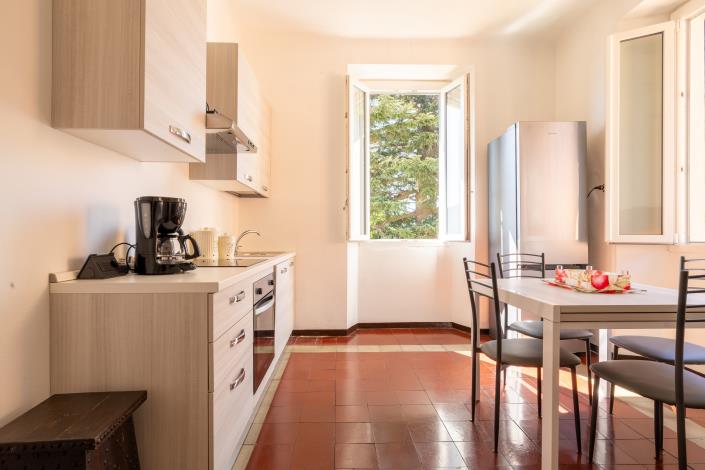 Image No.9-2 Bed Apartment for sale