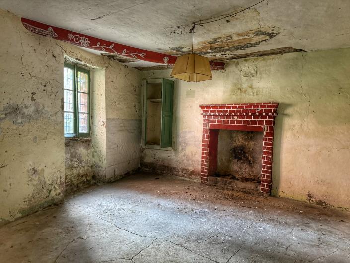 Image No.7-9 Bed House for sale