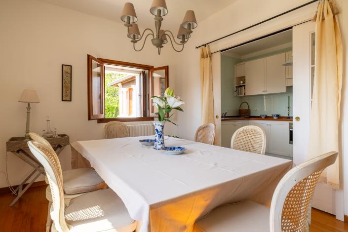 Image No.17-3 Bed Apartment for sale