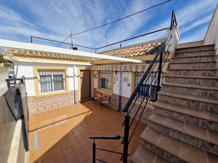 Image No.28-2 Bed Country House for sale