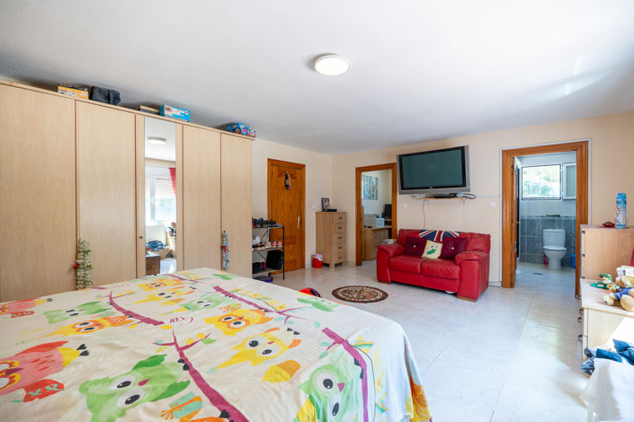 Image No.27-5 Bed Villa for sale