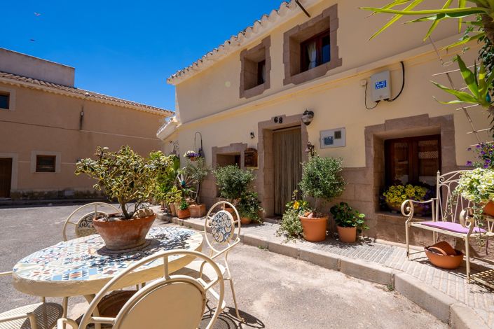 Image No.5-3 Bed Country House for sale