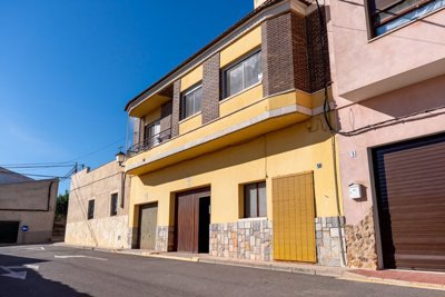 41094bedtownhouseinpinoso290926163523cf338128