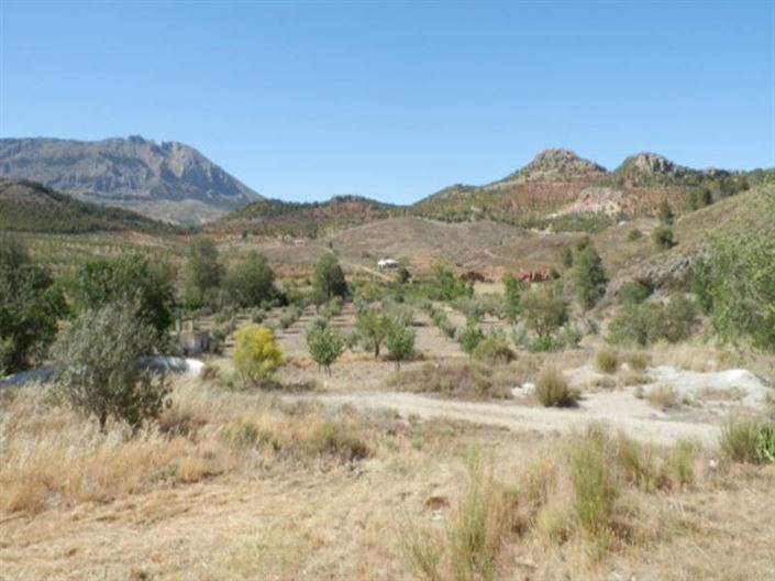 Image No.14-Villa for sale