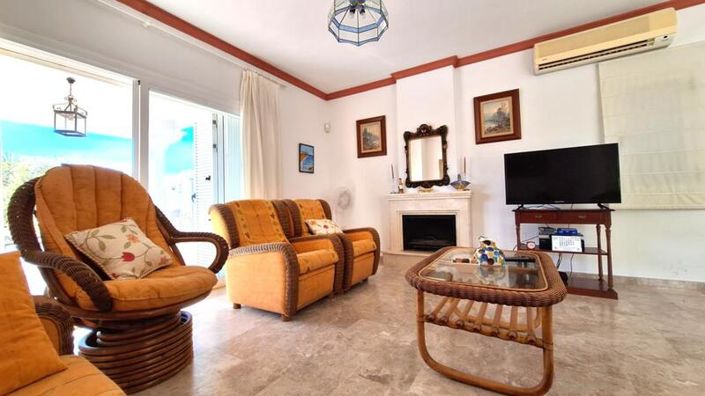 Image No.34-4 Bed Villa for sale