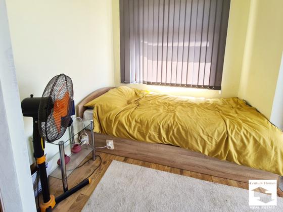 Image No.19-3 Bed House for sale