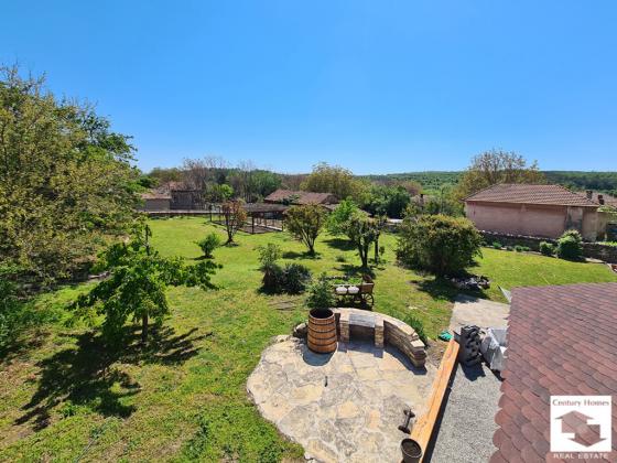 Image No.25-3 Bed House for sale