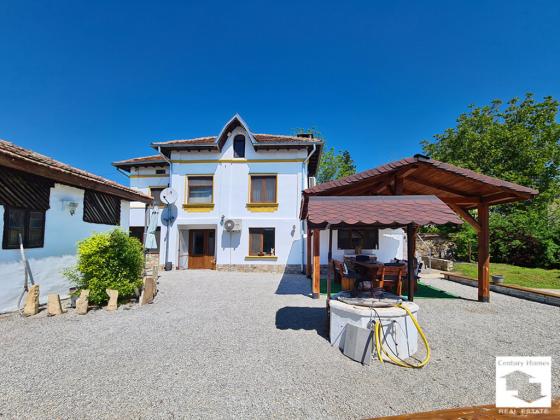 Image No.3-3 Bed House for sale