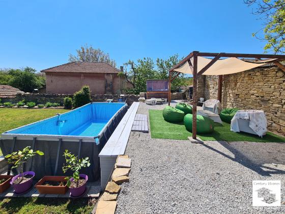 Image No.30-3 Bed House for sale
