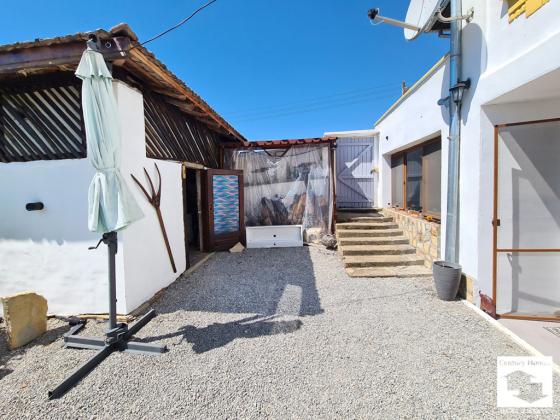 Image No.35-3 Bed House for sale