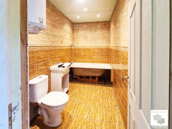 Image No.10-3 Bed House for sale