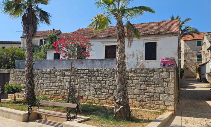 Image No.3-Maison / Villa de 3 chambres à vendre à Vrboska