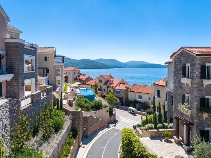 Image No.2-Appartement de 1 chambre à vendre à Tivat