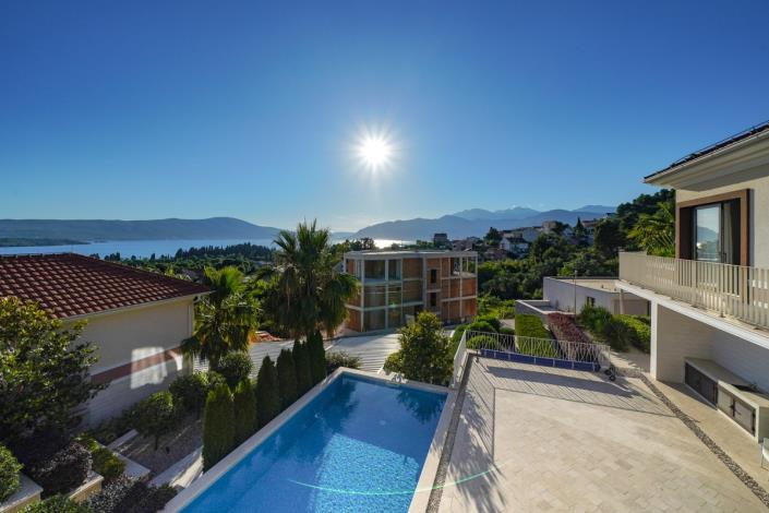 Image No.13-4 Bed Villa for sale