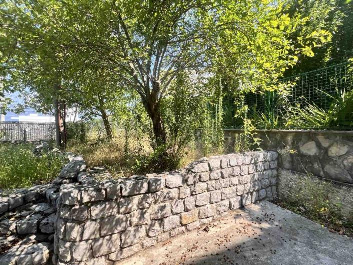 Image No.8-2 Bed House for sale
