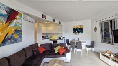 14177-Apartment-with-excellent-views-Morinj--11-