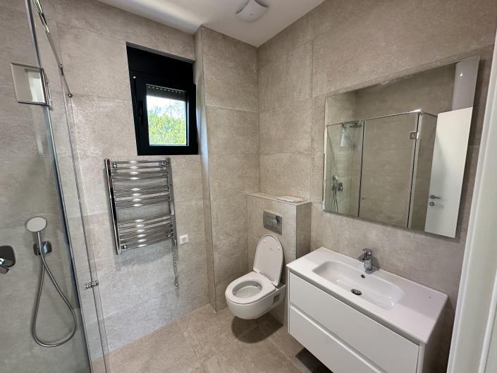 Image No.21-2 Bed Apartment for sale