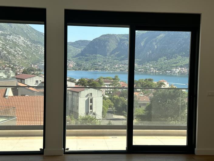 Image No.23-2 Bed Apartment for sale