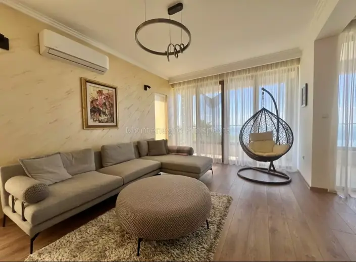 Image No.26-6 Bed Villa for sale