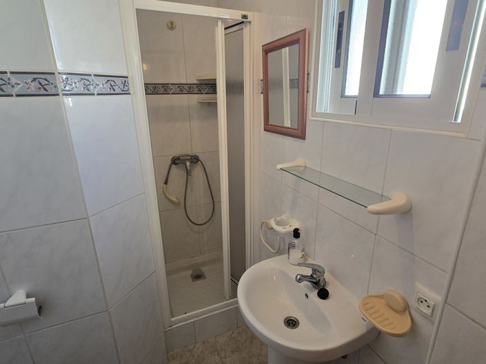 Image No.17-3 Bed Apartment for sale
