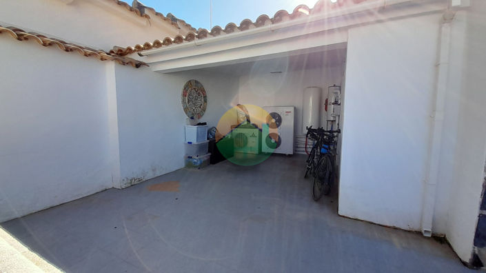 Image No.25-3 Bed Villa for sale