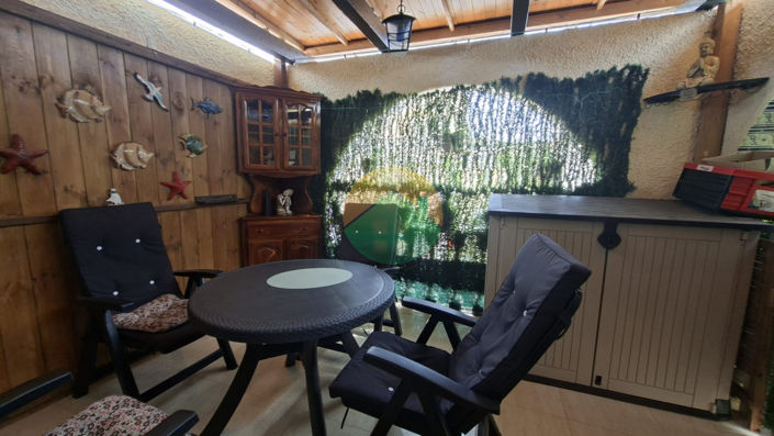 Image No.9-2 Bed House for sale
