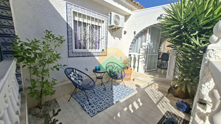 Image No.9-2 Bed House for sale
