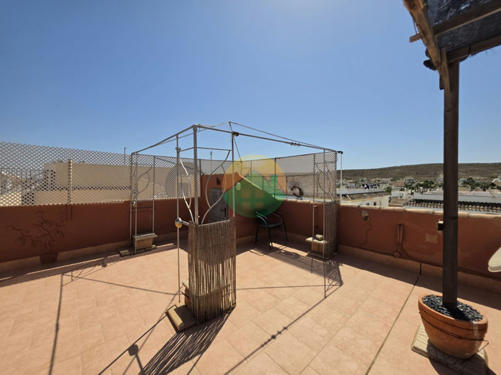 Image No.3-2 Bed House for sale