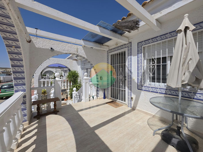 Image No.9-2 Bed House for sale