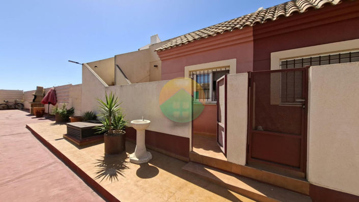Image No.22-2 Bed Semi-Detached for sale
