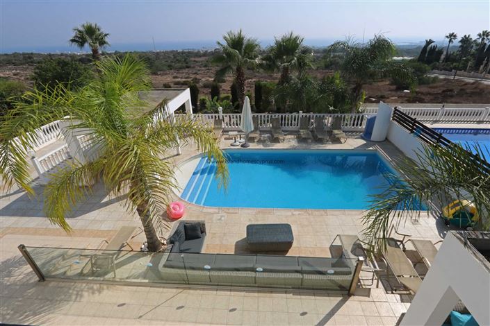 Image No.16-6 Bed Villa / Detached for sale