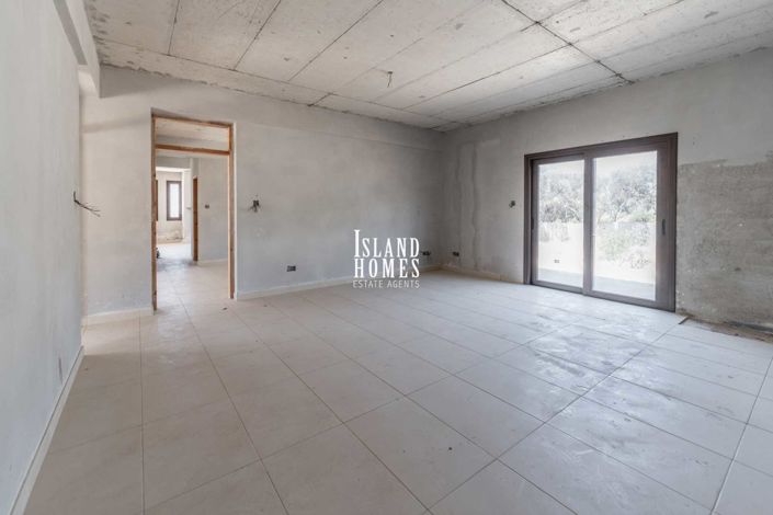 Image No.17-4 Bed Villa / Detached for sale