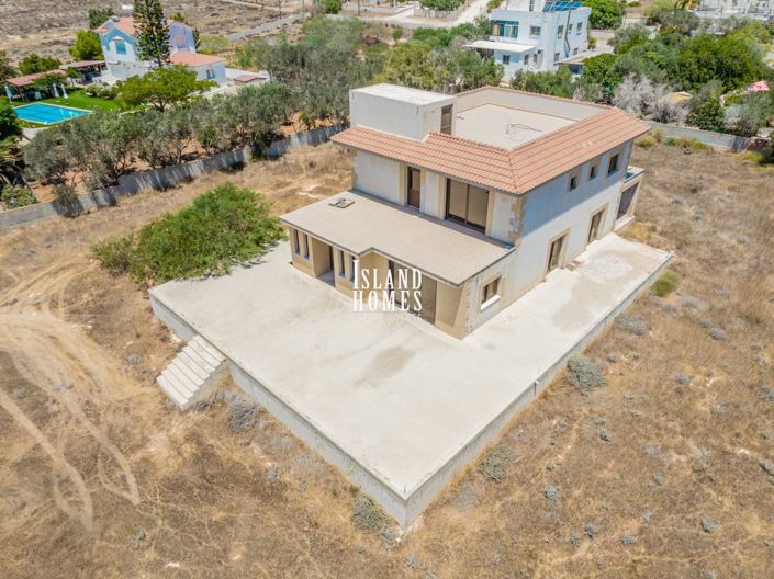 Image No.18-4 Bed Villa / Detached for sale
