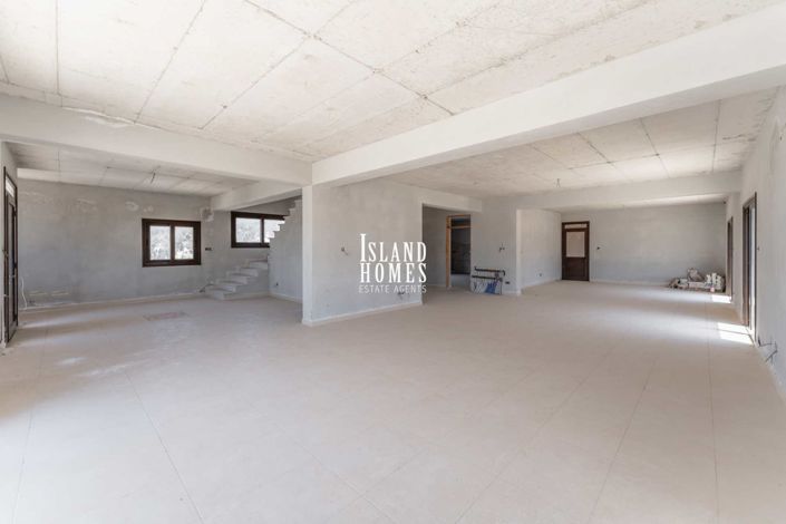 Image No.3-4 Bed Villa / Detached for sale