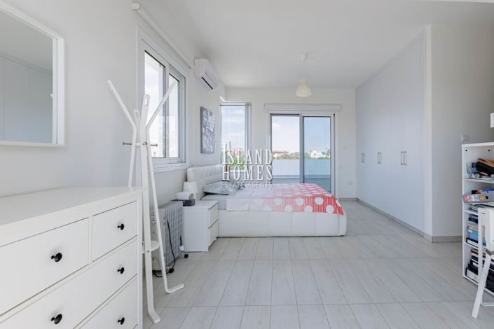 Image No.17-4 Bed Villa / Detached for sale