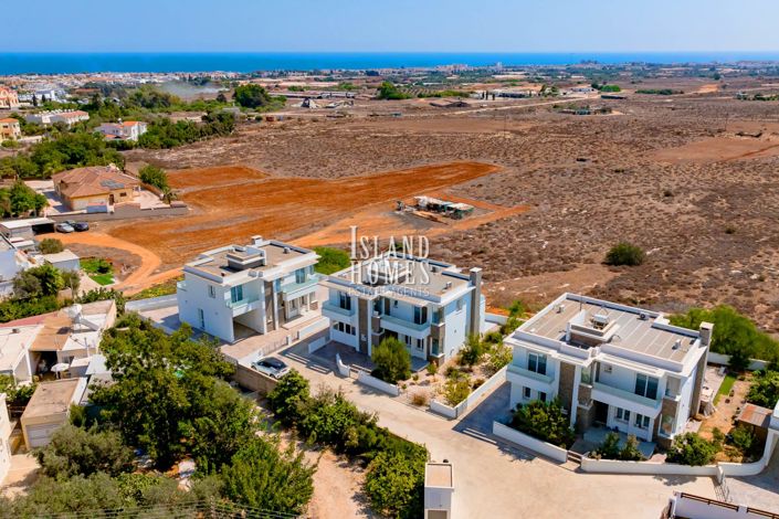 Image No.7-4 Bed Villa / Detached for sale