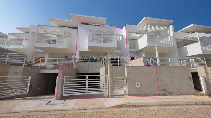 Image No.5-Maison de ville de 3 chambres à vendre à Famagusta
