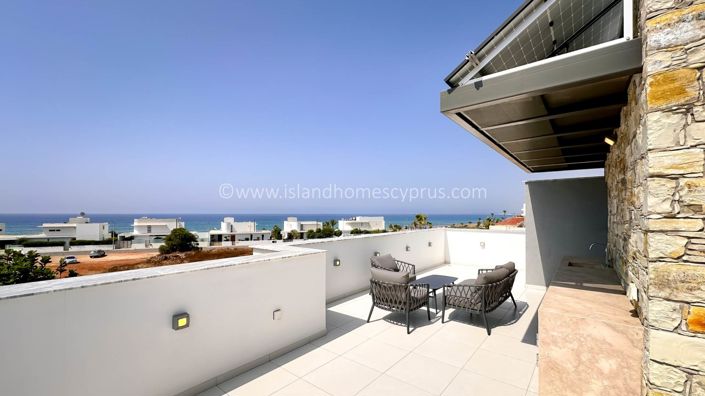 Image No.15-4 Bed Villa / Detached for sale