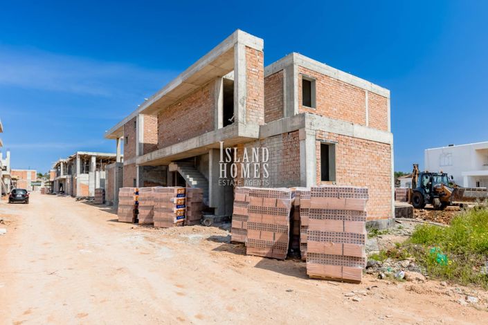 Image No.8-4 Bed Villa for sale