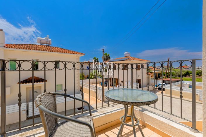Image No.23-3 Bed Semi-Detached for sale