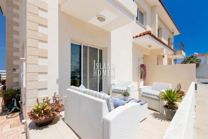 Image No.6-3 Bed Semi-Detached for sale
