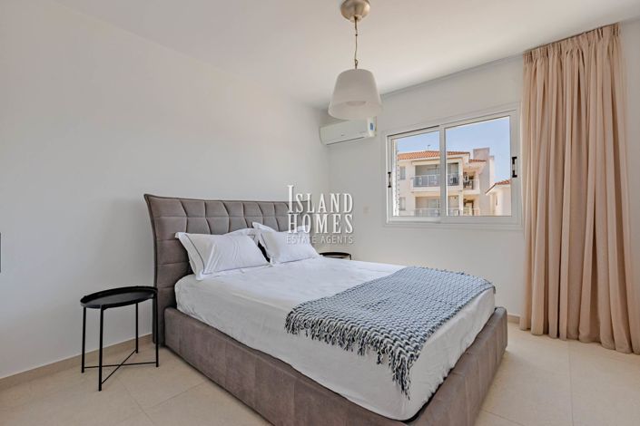 Image No.18-2 Bed Apartment for sale