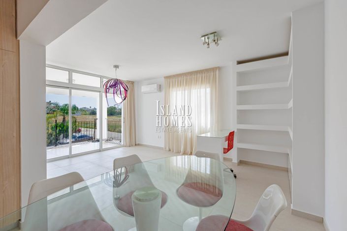 Image No.9-2 Bed Apartment for sale