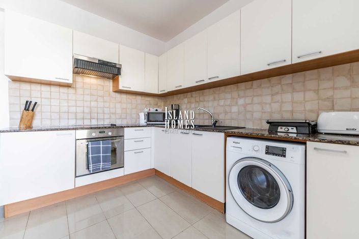 Image No.10-3 Bed Semi-Detached for sale