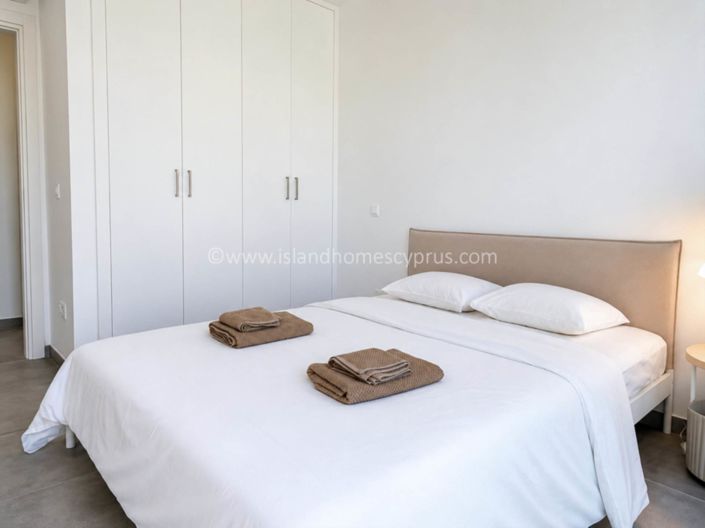 Image No.18-2 Bed Apartment for sale