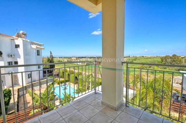 Image No.11-3 Bed Villa for sale