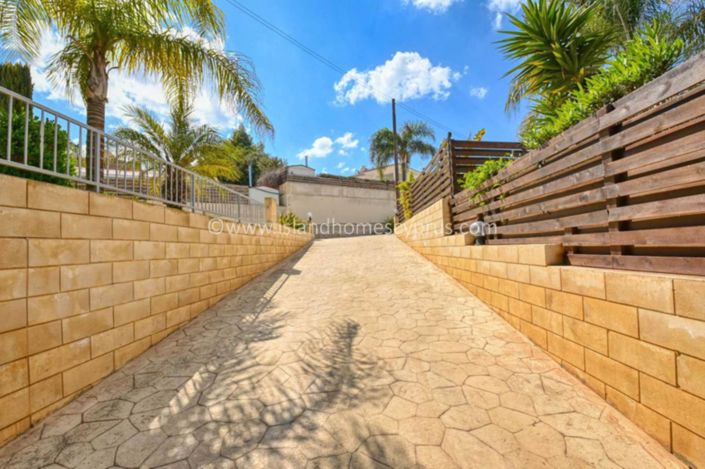 Image No.5-3 Bed Villa for sale