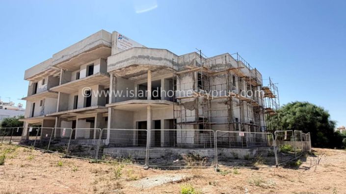 Image No.4-2 Bed Apartment for sale