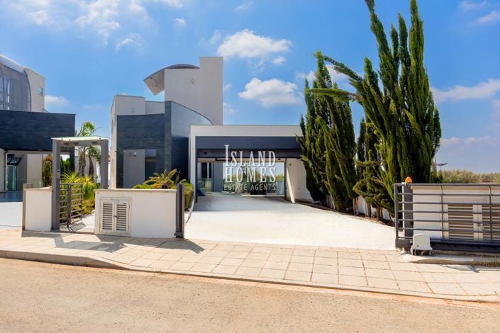 Image No.5-6 Bed Villa for sale